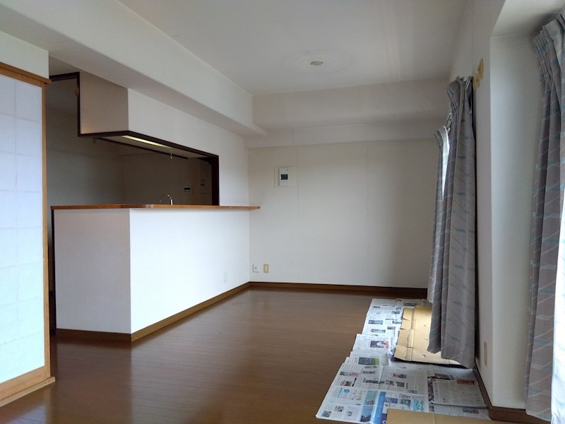 トーカンマンション歯大通り弐番館 内観写真（リビング）