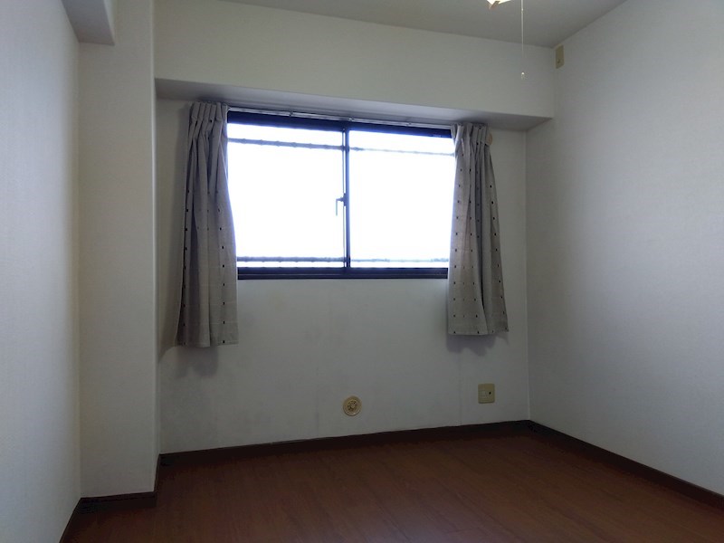 トーカンマンション歯大通り弐番館 内観写真（リビング以外の居室）