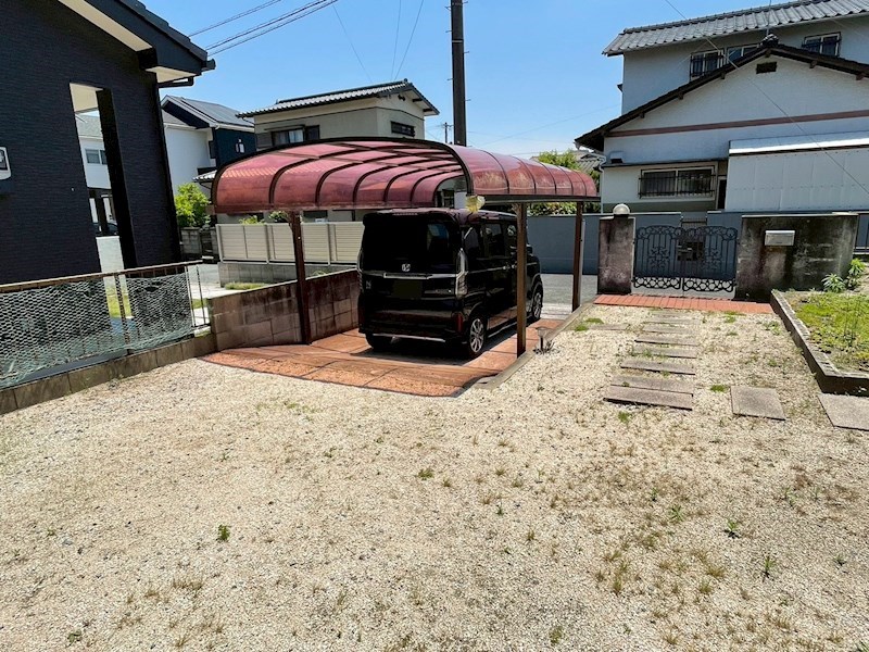 旭台二丁目戸建 現地写真（庭）