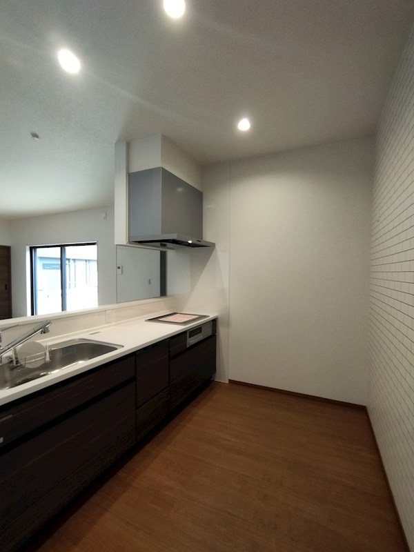 大字感田新築戸建3号地 内観写真（キッチン）