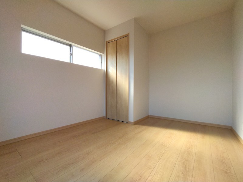 大字下境戸建 内観写真（リビング以外の居室）
