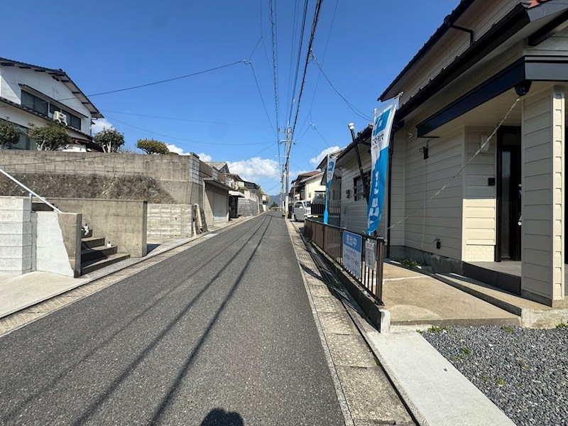 大字下境戸建 現地写真（前面道路含む現地写真）