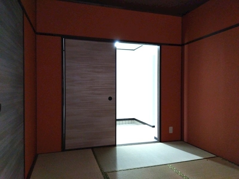 エメラルドマンション到津 内観写真（リビング以外の居室）