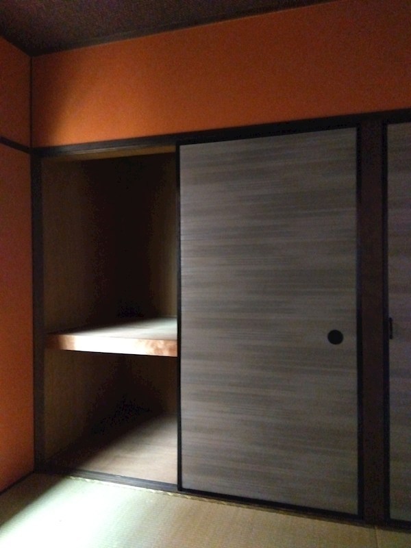 エメラルドマンション到津 内観写真（収納）