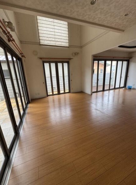 企救丘三丁目戸建 内観写真（リビング）