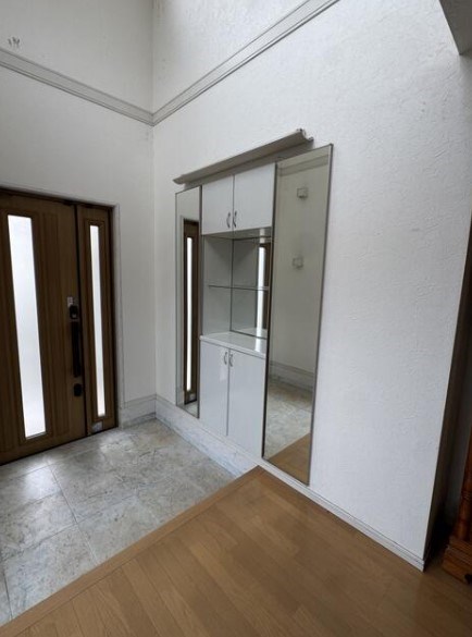 企救丘三丁目戸建 現地写真（玄関）
