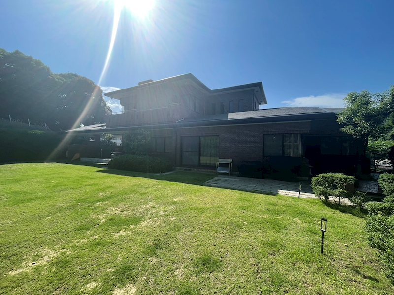 赤坂二丁目戸建 現地写真（庭）