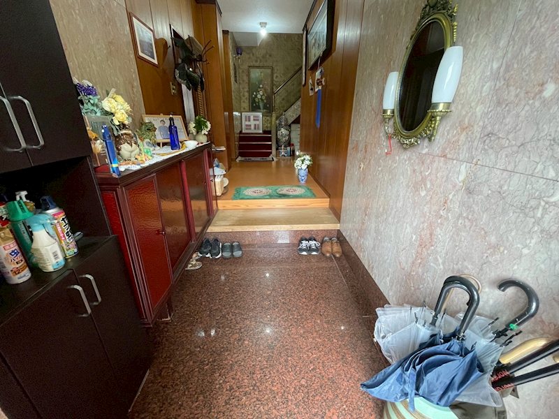 赤坂二丁目戸建 現地写真（玄関）