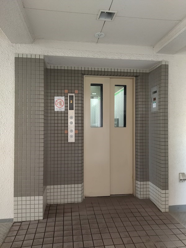 リヴィエール祇園原町 共用部写真（ロビー）