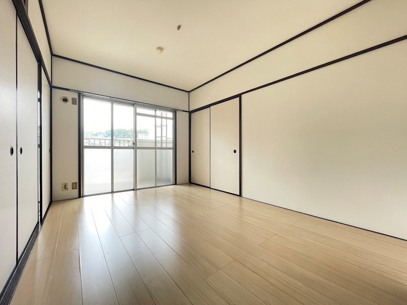 リヴィエール戸畑 内観写真（リビング以外の居室）