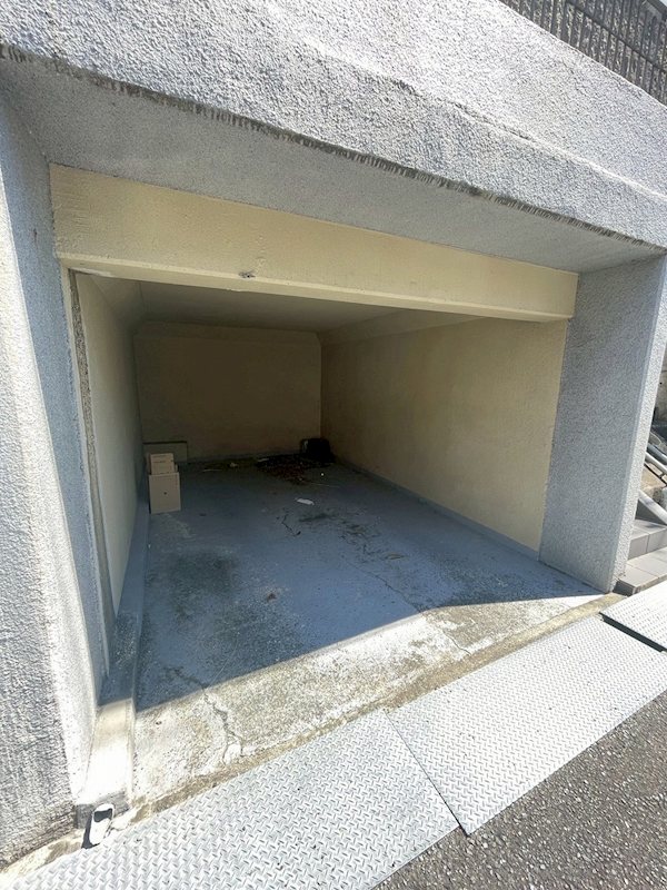 貴船台戸建 現地写真（駐車場）