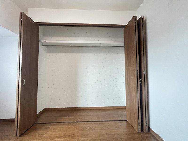 フィオレ井尻 内観写真（収納）