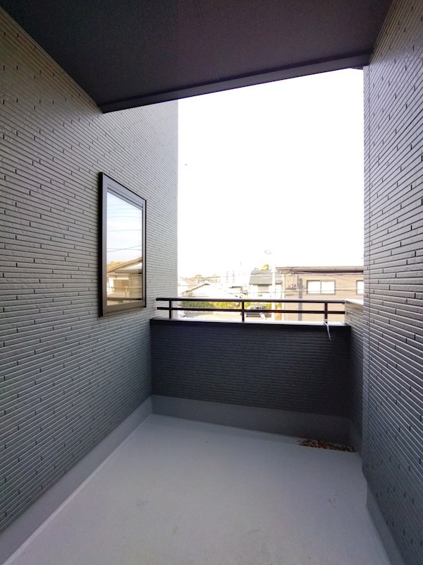 引野一丁目新築戸建3号棟　2期  現地写真（バルコニー）