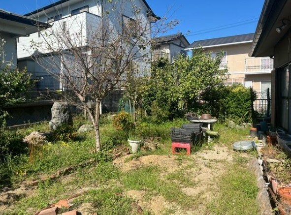 朽網東五丁目戸建 現地写真（庭）