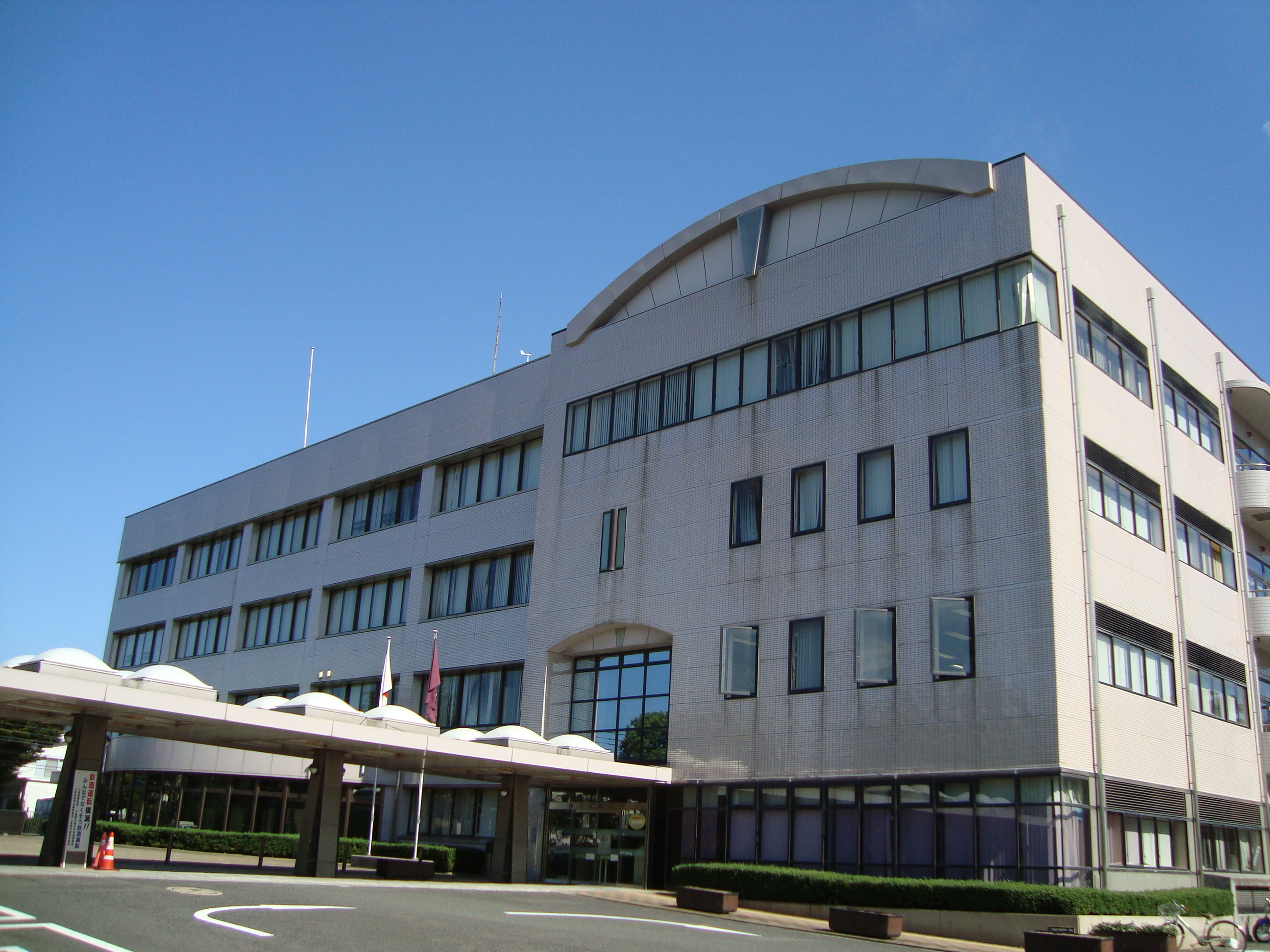 湯川新町一丁目12番戸建 役所