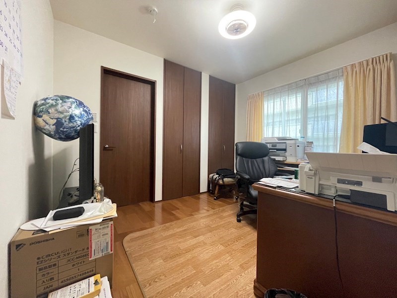 近衛ヶ丘戸建  内観写真（リビング以外の居室）