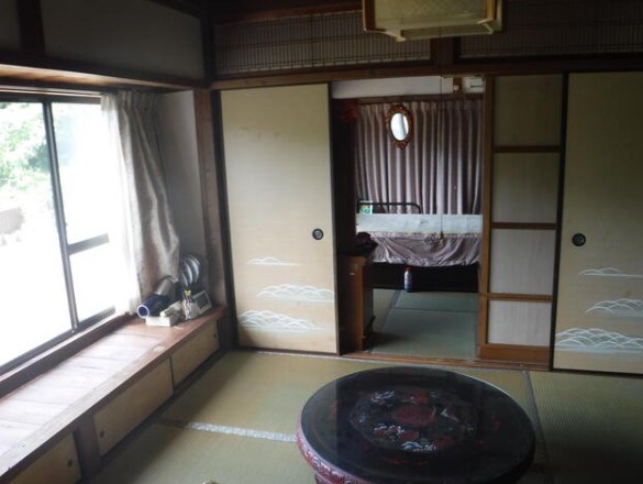 大字下崎戸建 内観写真（リビング以外の居室）