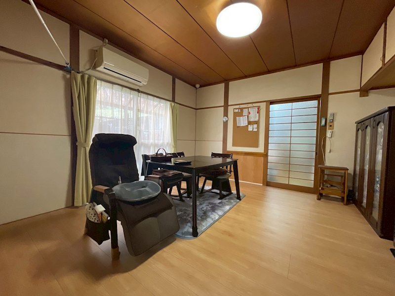 都一丁目戸建 内観写真（リビング）