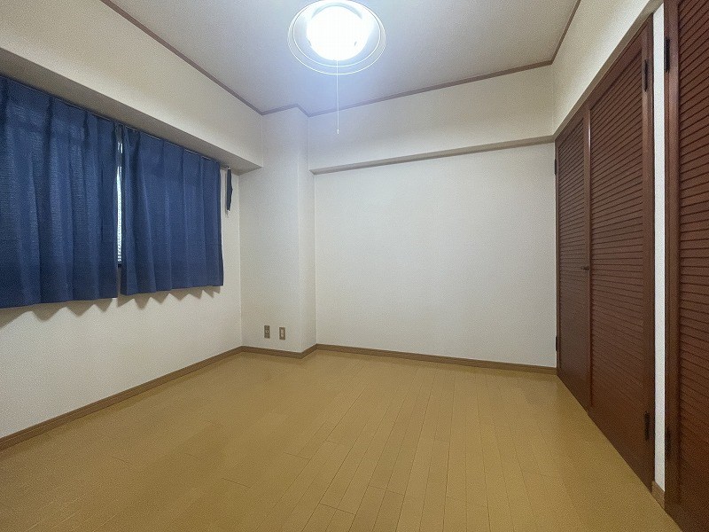 トーカンマンション下到津   内観写真（リビング以外の居室）
