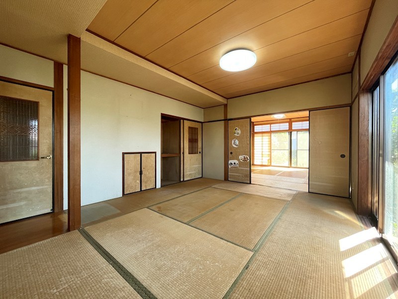 赤坂三丁目10番戸建 内観写真（リビング以外の居室）