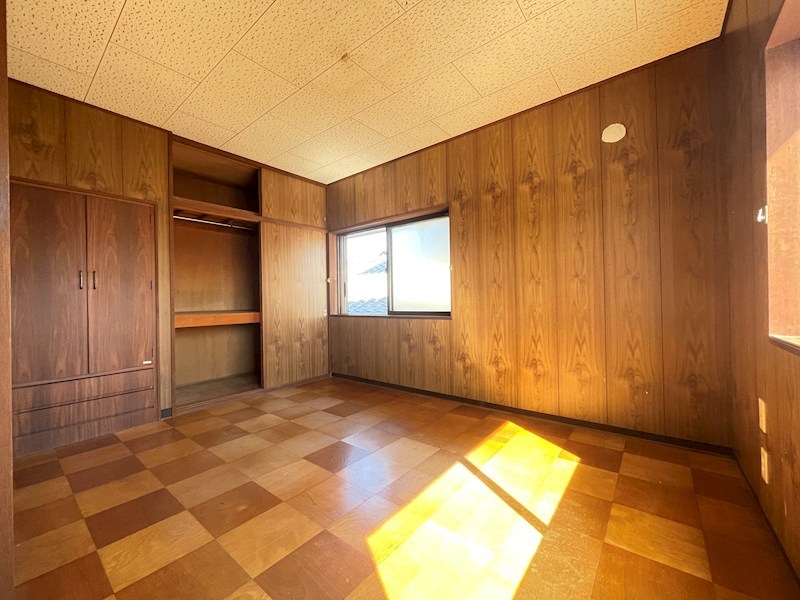 赤坂三丁目10番戸建 内観写真（リビング以外の居室）
