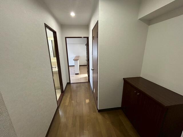 オリエンタル小倉南弐番館 現地写真（玄関）
