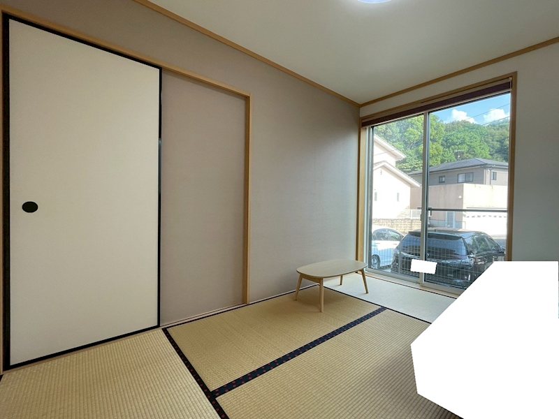 南泉三丁目戸建 内観写真（リビング以外の居室）