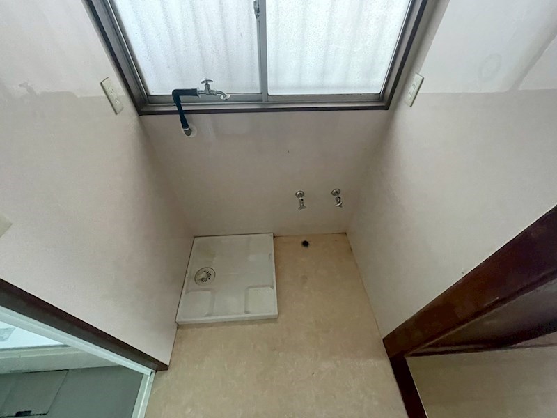 上馬寄二丁目6番戸建 内観写真（洗面台・洗面所）