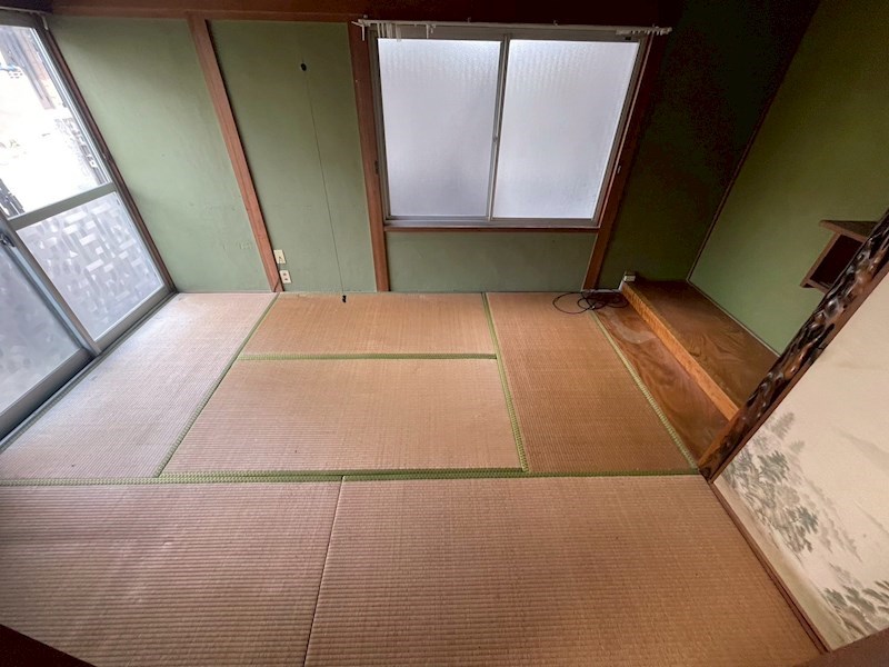 上馬寄二丁目6番戸建 内観写真（リビング以外の居室）