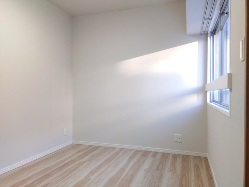 須賀町マンション 内観写真（リビング以外の居室）