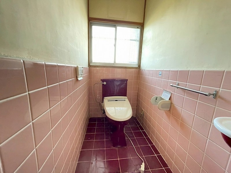 金剛三丁目5番戸建 内観写真（トイレ）