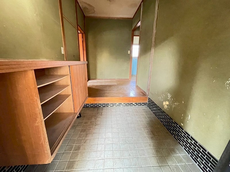 金剛三丁目5番戸建 現地写真（玄関）
