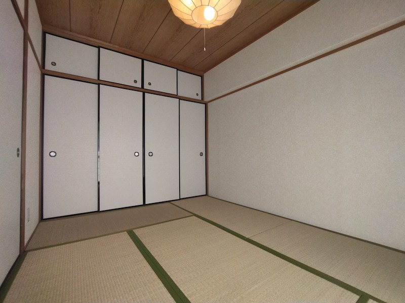 ホワイトキャッスル千防B棟 内観写真（リビング以外の居室）
