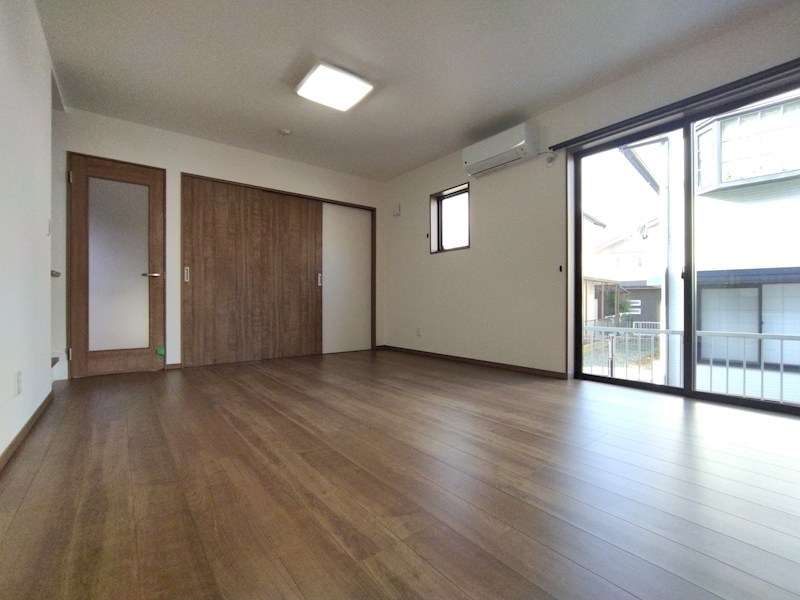 寺内二丁目新築戸建A棟 内観写真（リビング）