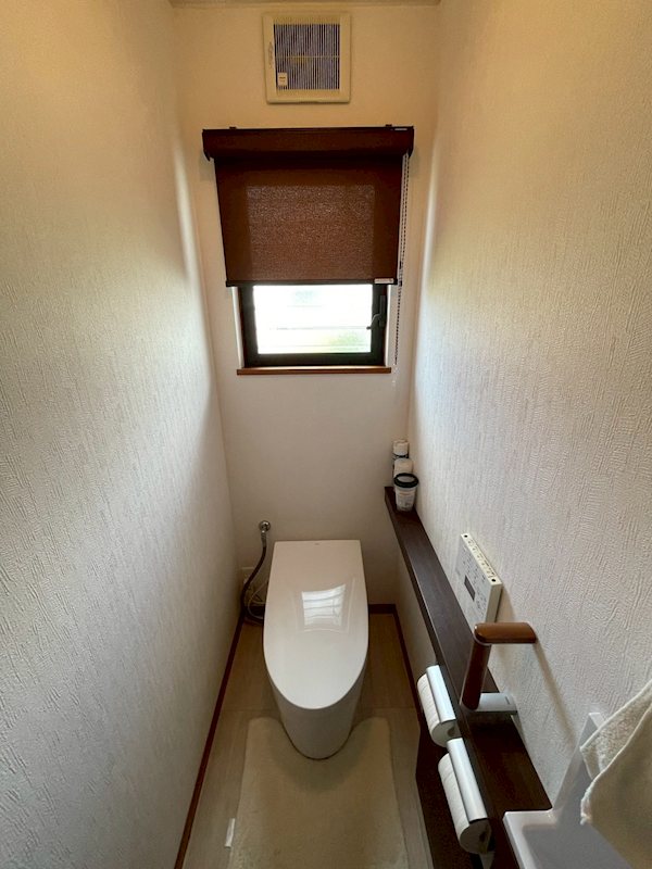 尾倉三丁目戸建 内観写真（トイレ）