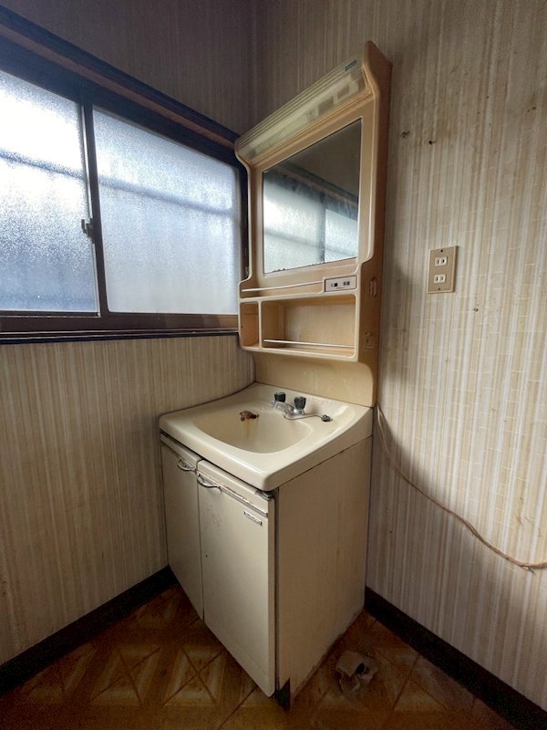 太賀二丁目戸建 内観写真（洗面台・洗面所）