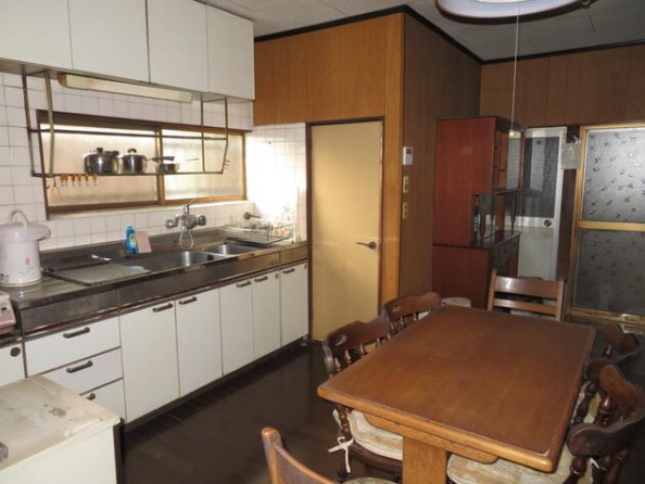 長谷一丁目戸建 内観写真（キッチン）