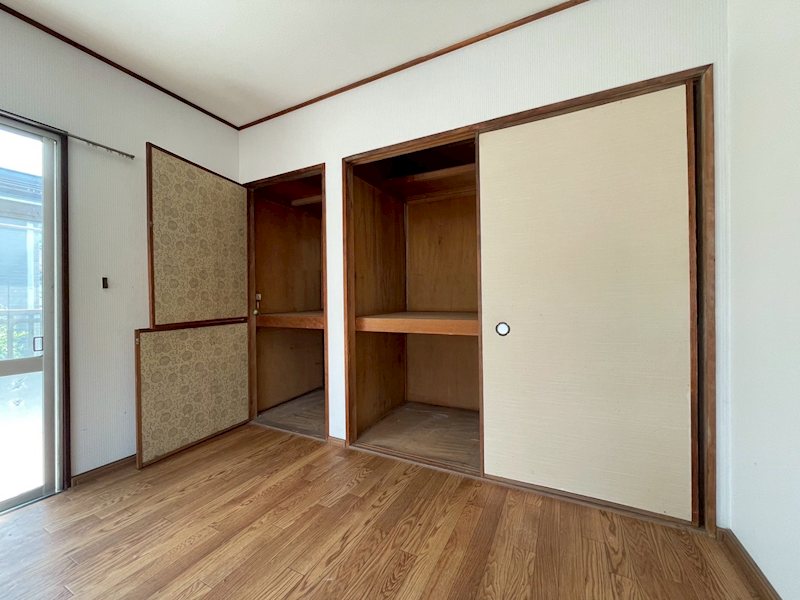 中畑町2番戸建 内観写真（収納）