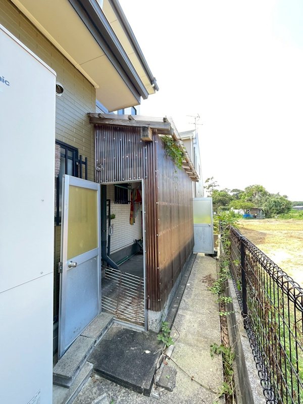 大字有毛戸建 現地写真（庭）