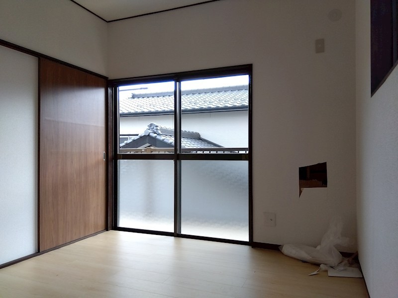 津田南町戸建 内観写真（リビング以外の居室）