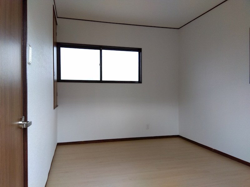津田南町戸建 内観写真（寝室）