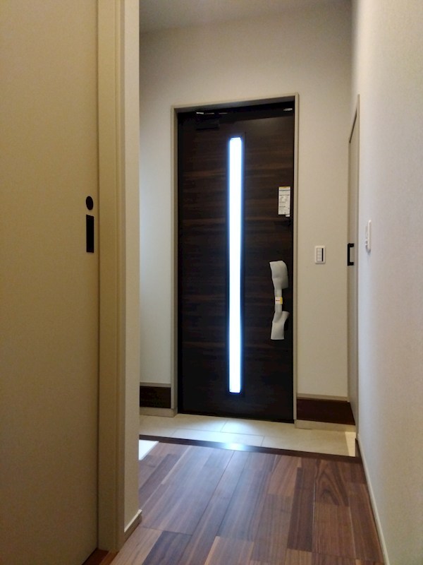 大里本町二丁目新築戸建7号地 現地写真（玄関）