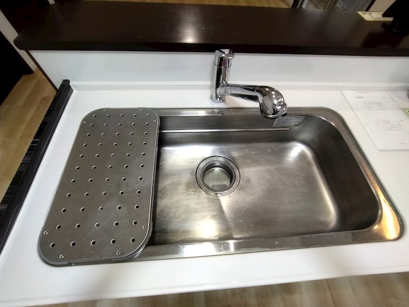 大平二丁目12番戸建 内観写真（キッチン）
