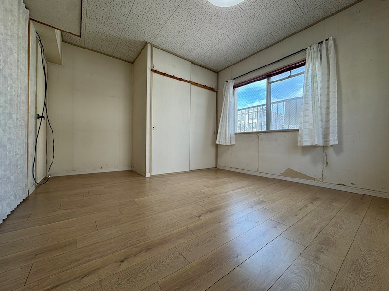 エメラルドタウン本城F棟 内観写真（リビング以外の居室）