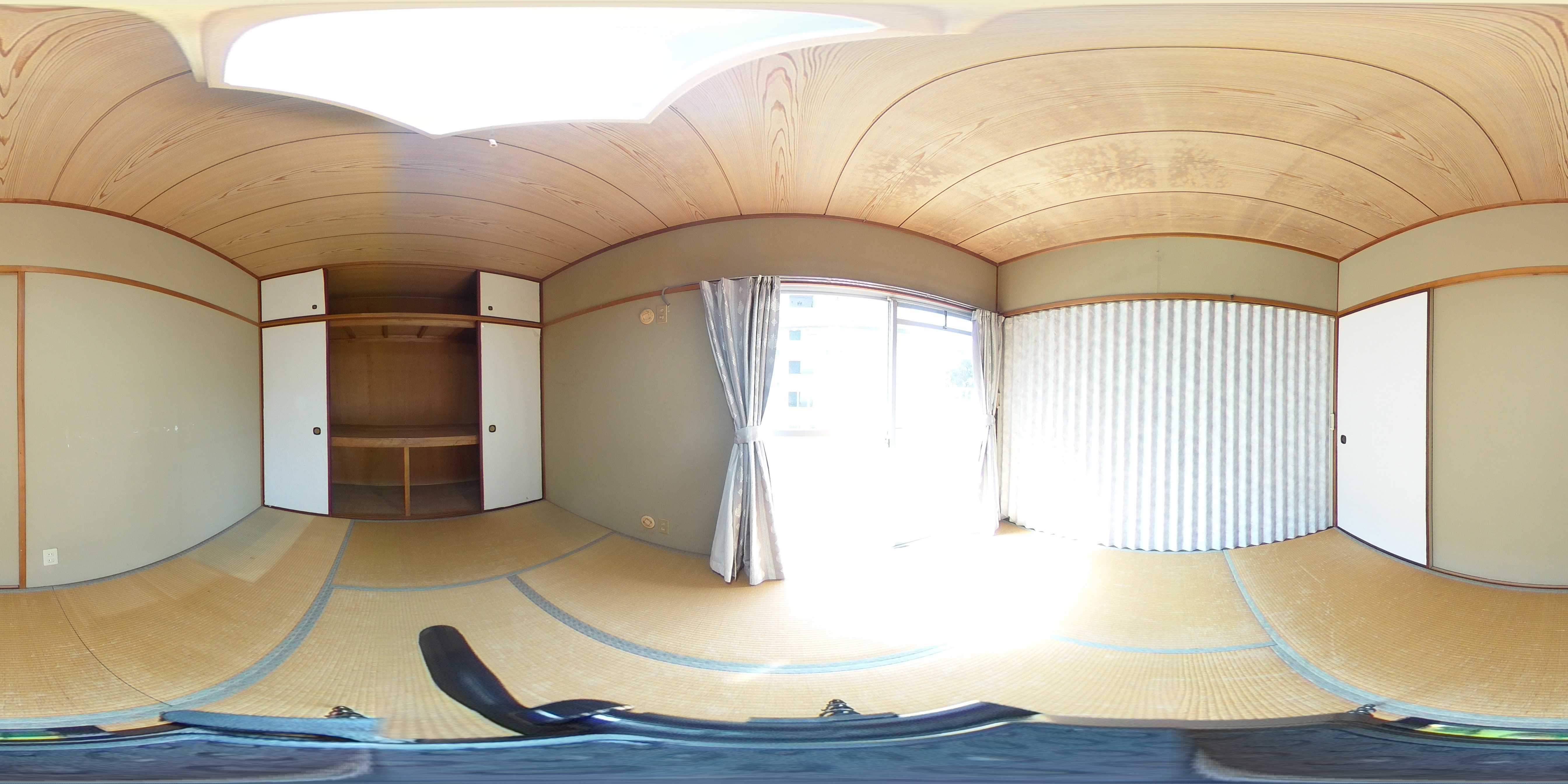 エメラルドタウン本城F棟 和室
