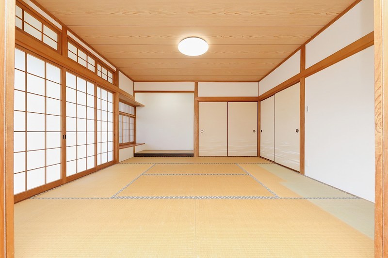 志井三丁目12番戸建  内観写真（リビング以外の居室）