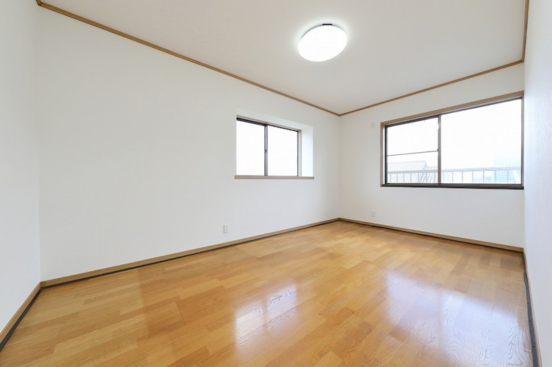 志井三丁目12番戸建  内観写真（リビング以外の居室）