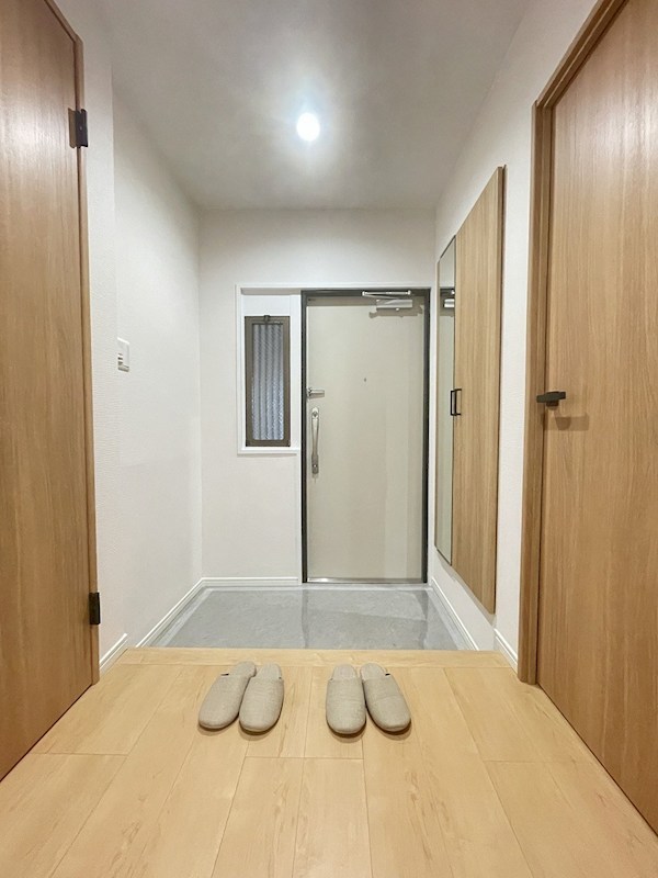 藤崎ロジュマン 現地写真（玄関）