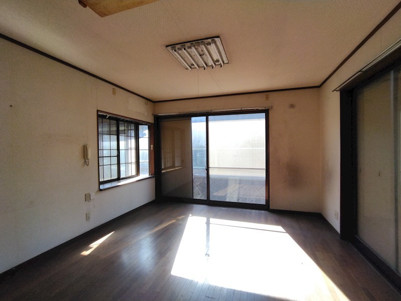 海老津二丁目戸建 内観写真（リビング）