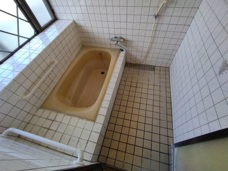 海老津二丁目戸建 内観写真（浴室）